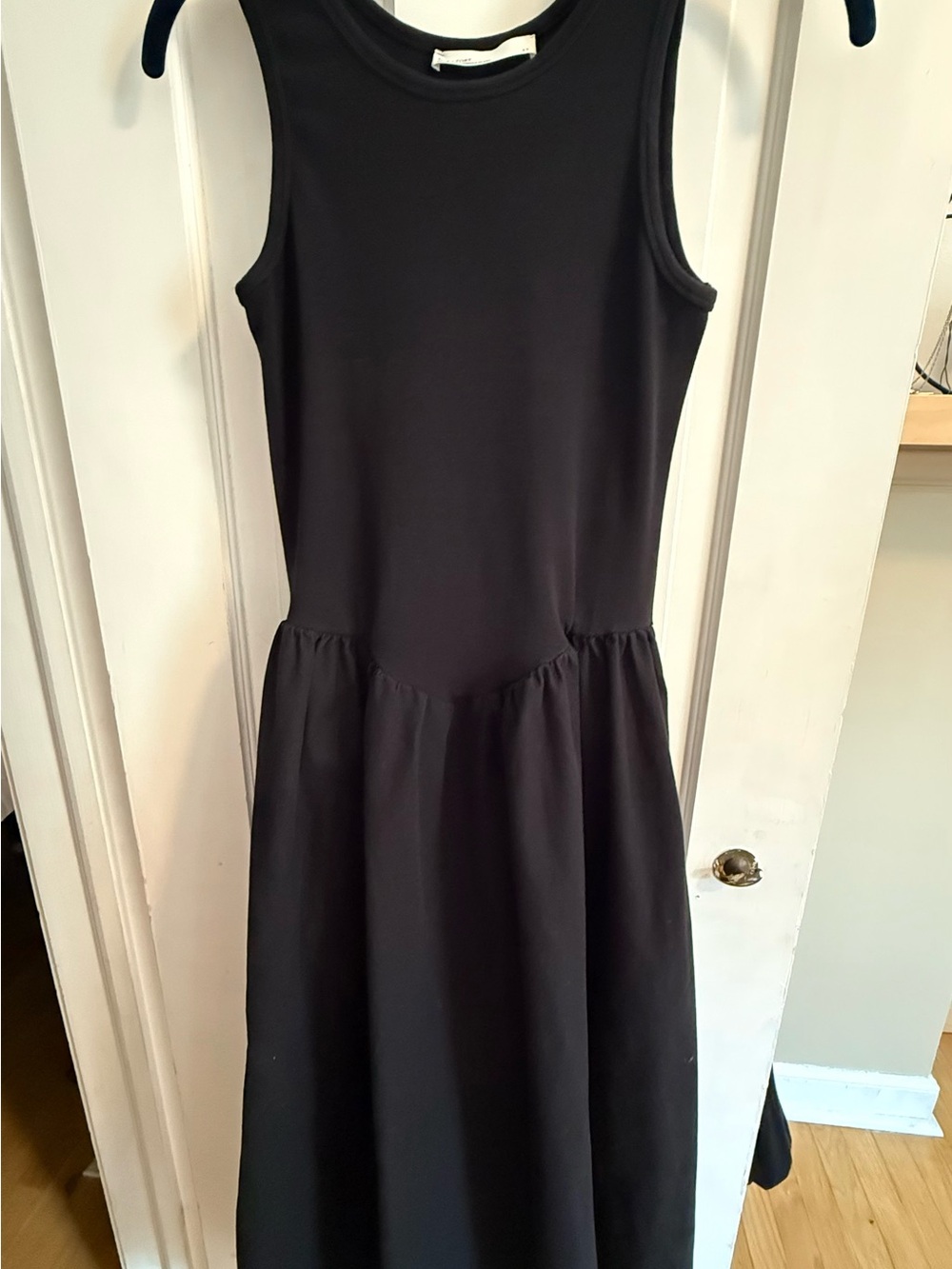 OAK + FORT Sleeveless Black Midi Dress
